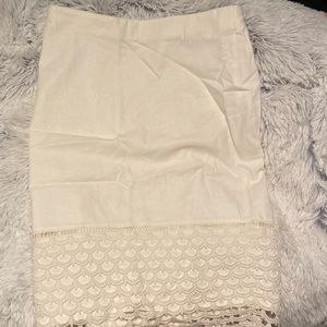 Ann Taylor Eyelet linen Pencil Skirt